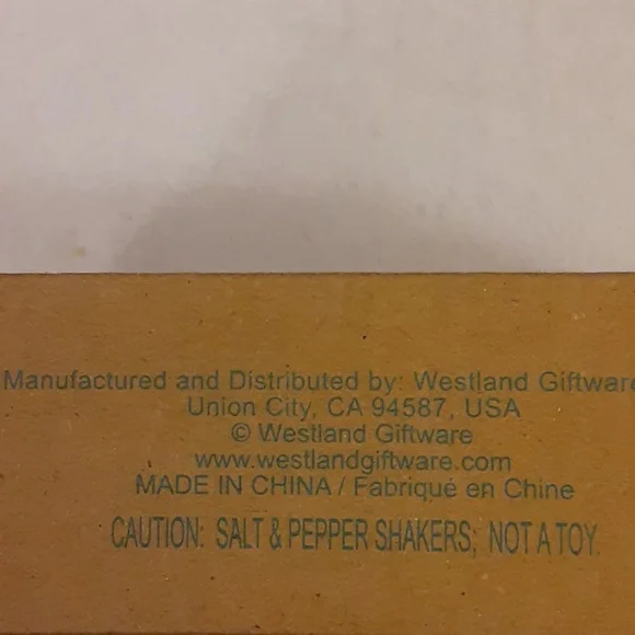 Westland Giftware Kissing Bride/Groom salt/pepper shakers white/black New in Box - Picture 8 of 14